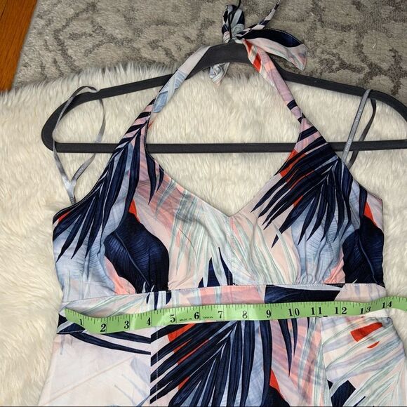 Sz Small Athleta Halter Light weight Patterned Dress - Picture 4 of 9